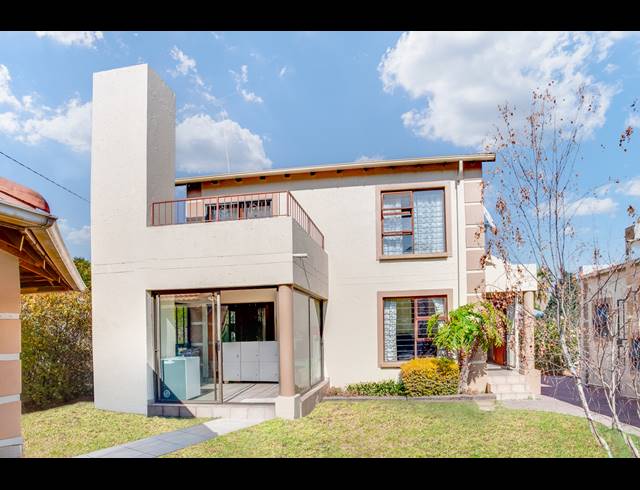 3 BEDROOM HOUSE FOR SALE IN DOUGLASDALE